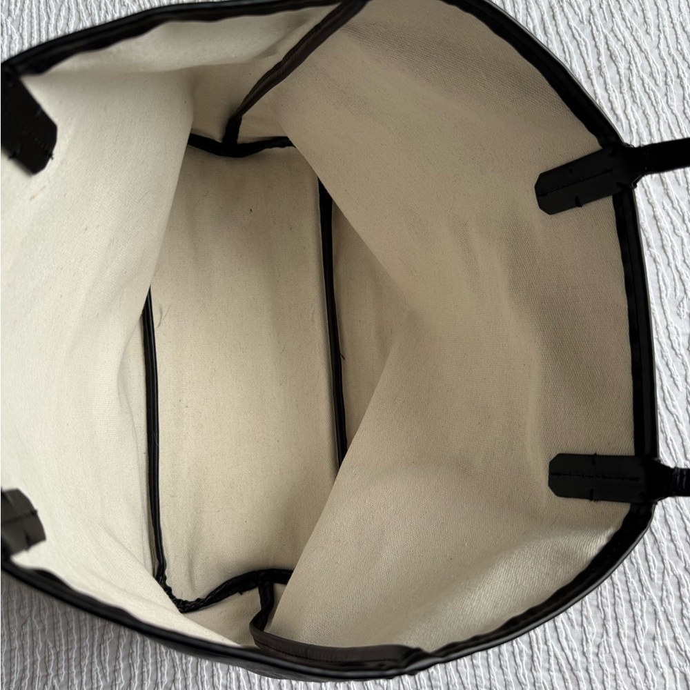 Inspired Goyard Brown and Black Chevron-Patterned Tote with Pouch - Picture 5 of 5